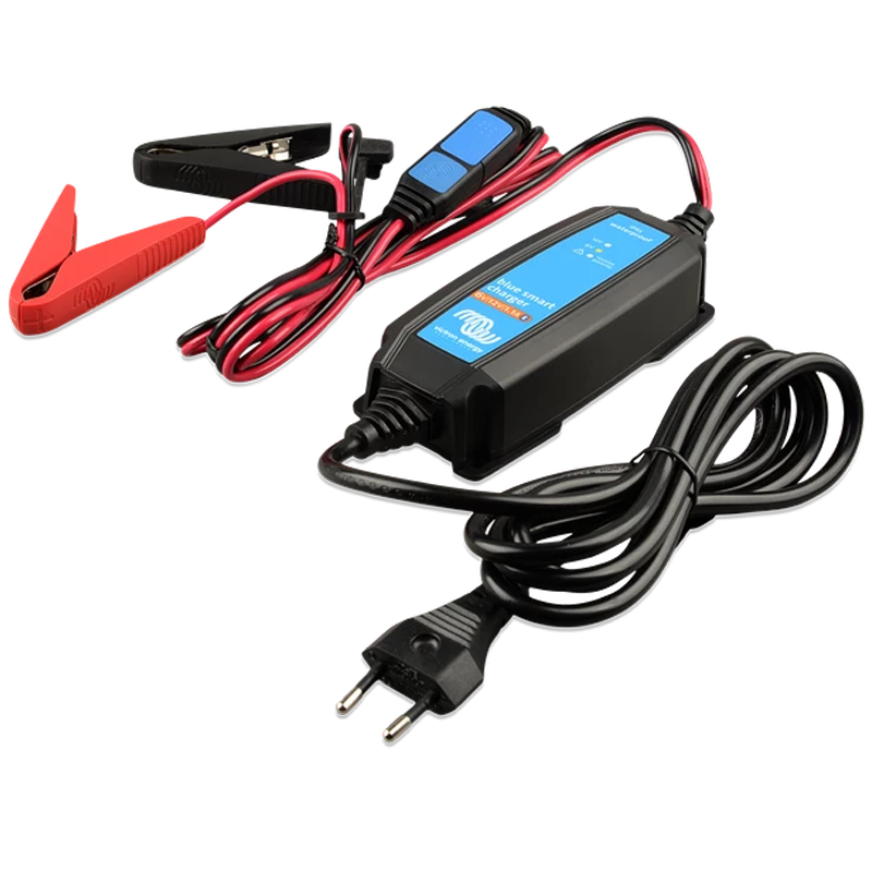 Blue Smart IP65s laddare 12-6V 1,1A, Med inbyggd Bluetooth. Ett tillbehör till ATV fyrhjuling utformat för styrka, säkerhet och funktion i Scandinaviskt klimat. 1