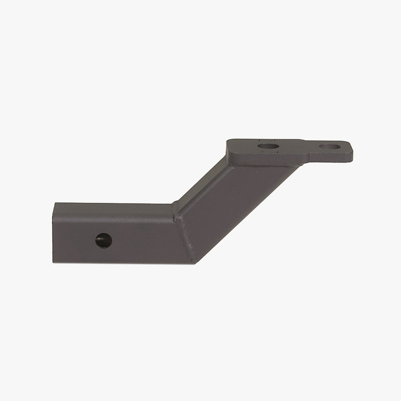 Upphöjd dragkrok ATV, Designad för att höja draget med 65 mm. Ett tillbehör till ATV fyrhjuling utformat för styrka, säkerhet och funktion i Scandinaviskt klimat. 1