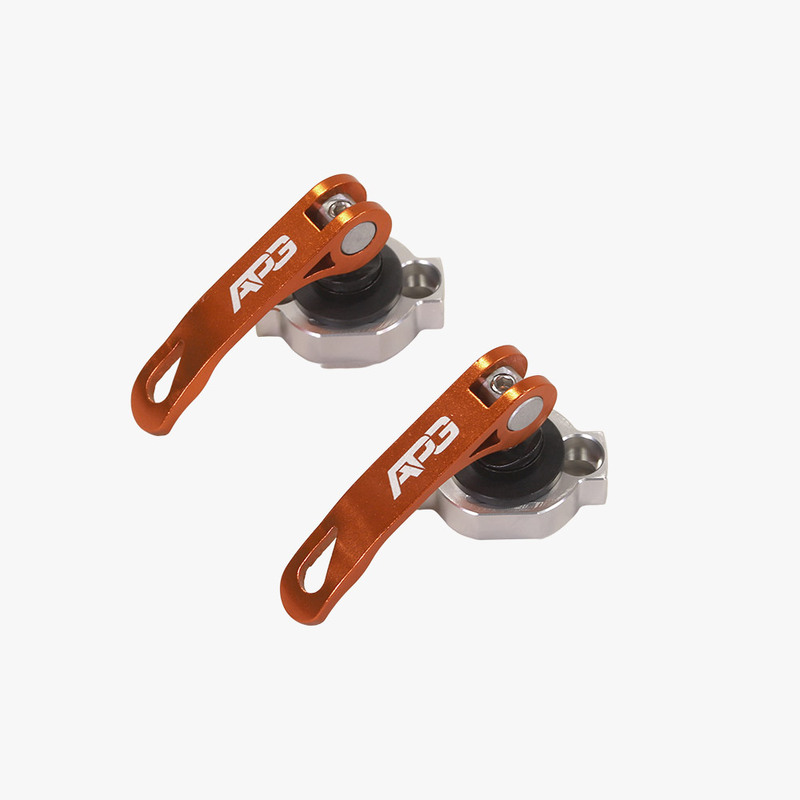 Snabbfäste CFMOTO - Quick release 2-pack, Passar CFMOTO original kompositrack. Ett tillbehör till ATV fyrhjuling utformat för styrka, säkerhet och funktion i Scandinaviskt klimat.